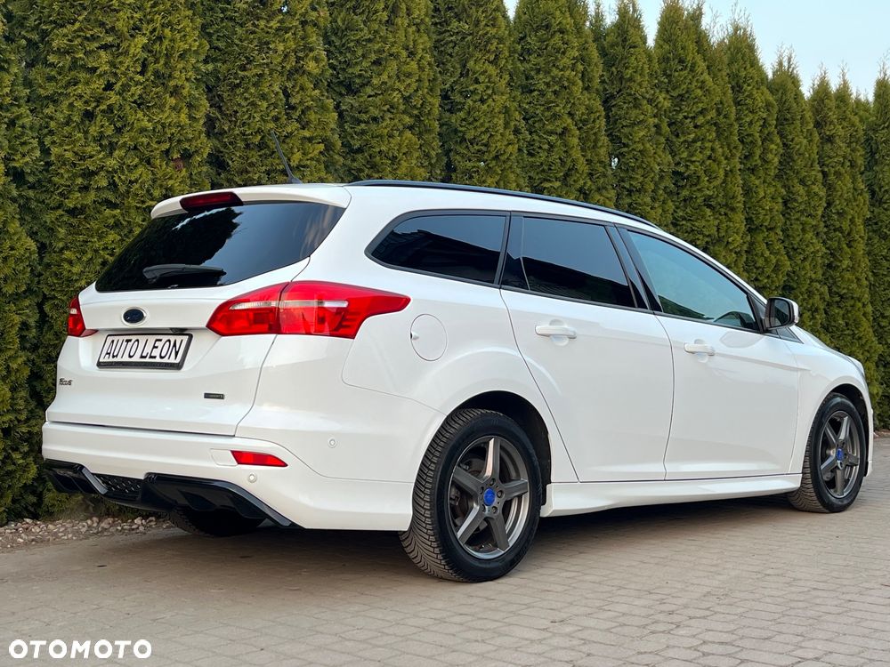 Ford Focus - 13