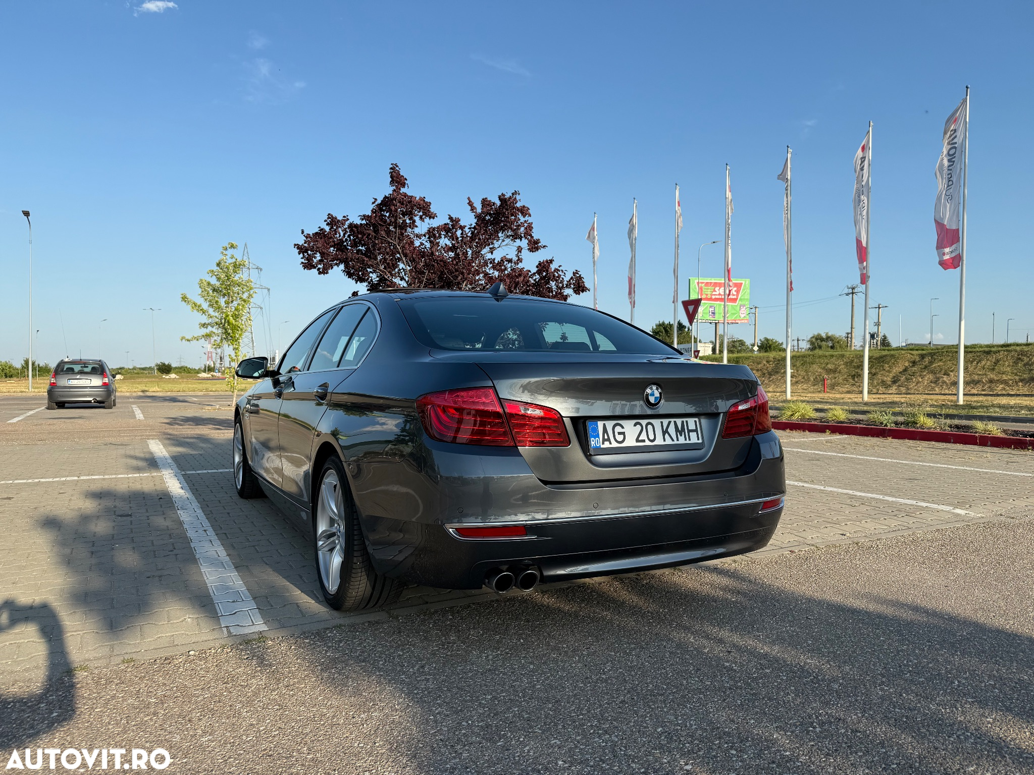 BMW Seria 5 520d AT - 4