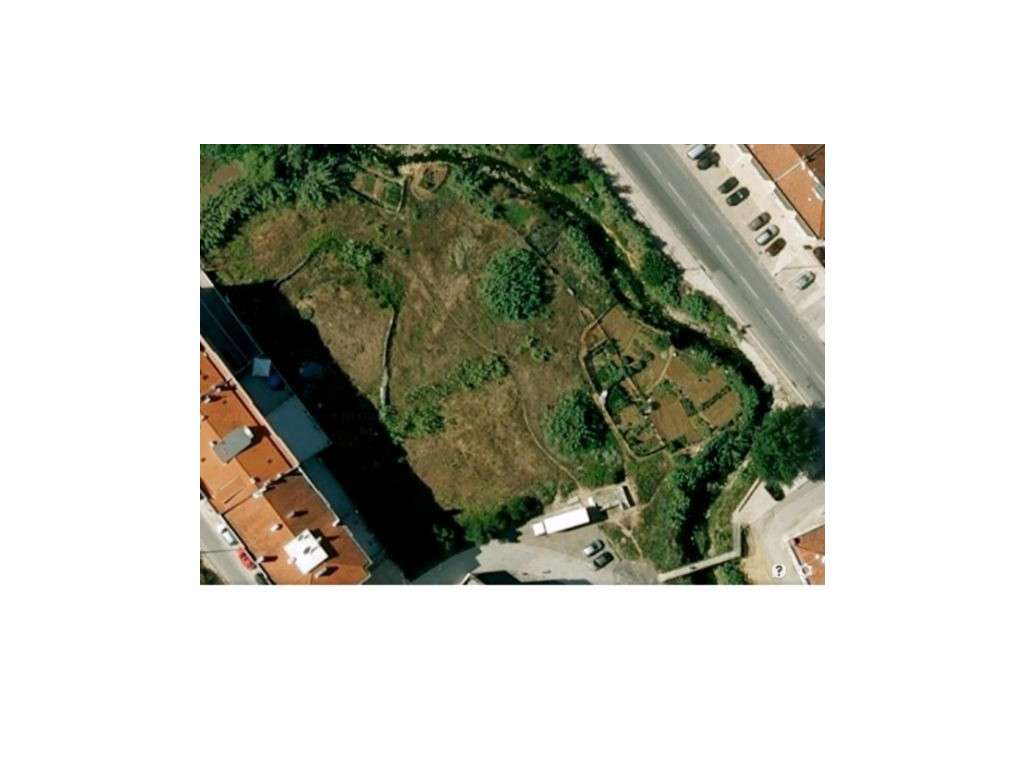 Terreno com Projeto Aprovado para Lar de Idosos para Venda em Sintr... - Grande imagem: 2/10