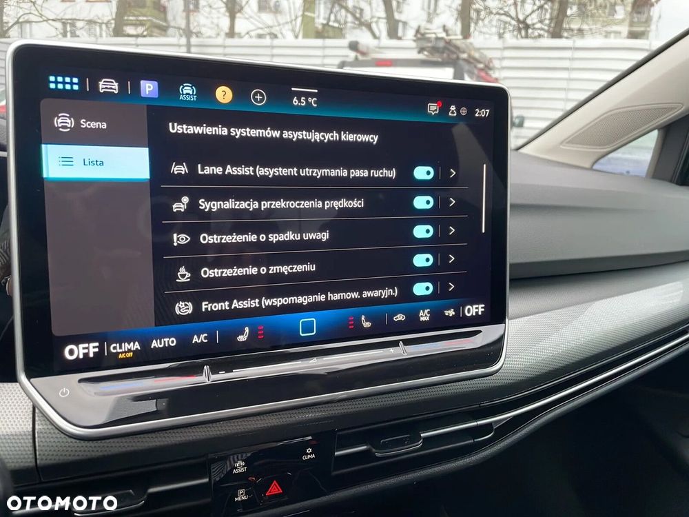 Volkswagen Golf Variant - 16