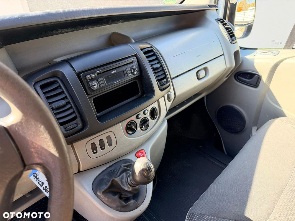 Opel vivaro - 6