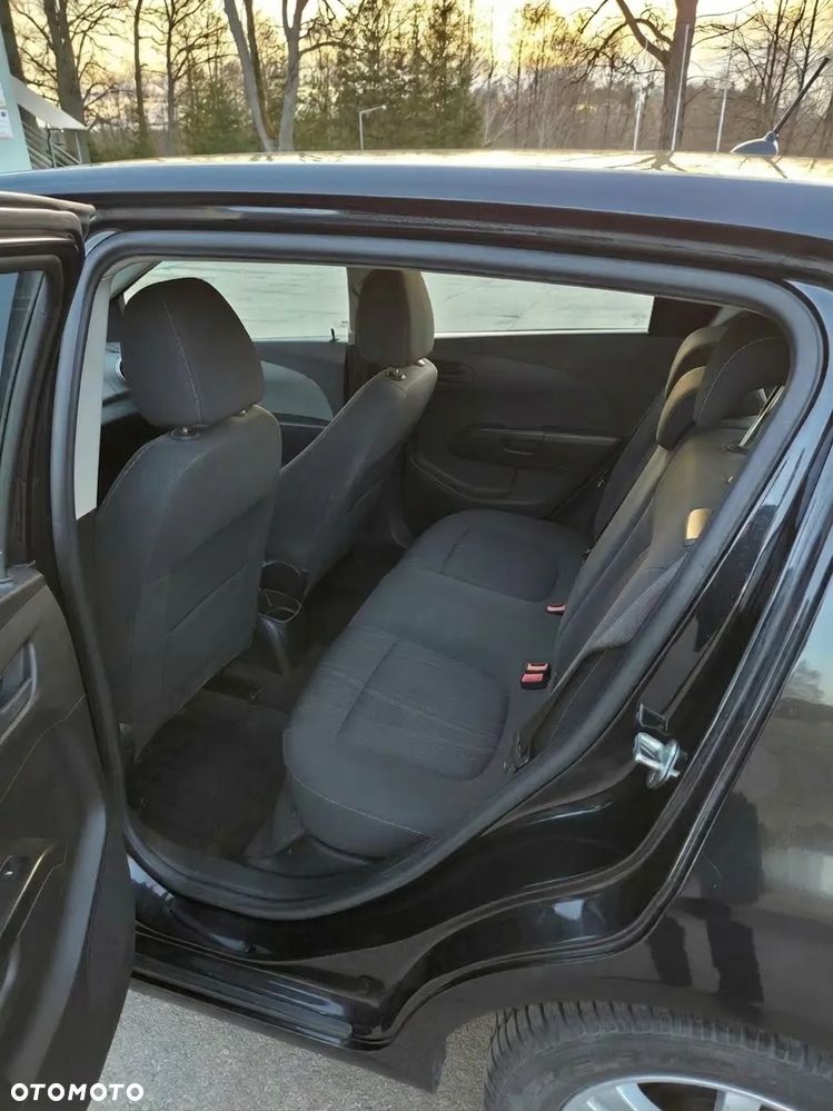 Chevrolet Aveo 1.4 16V LT EU5 - 8