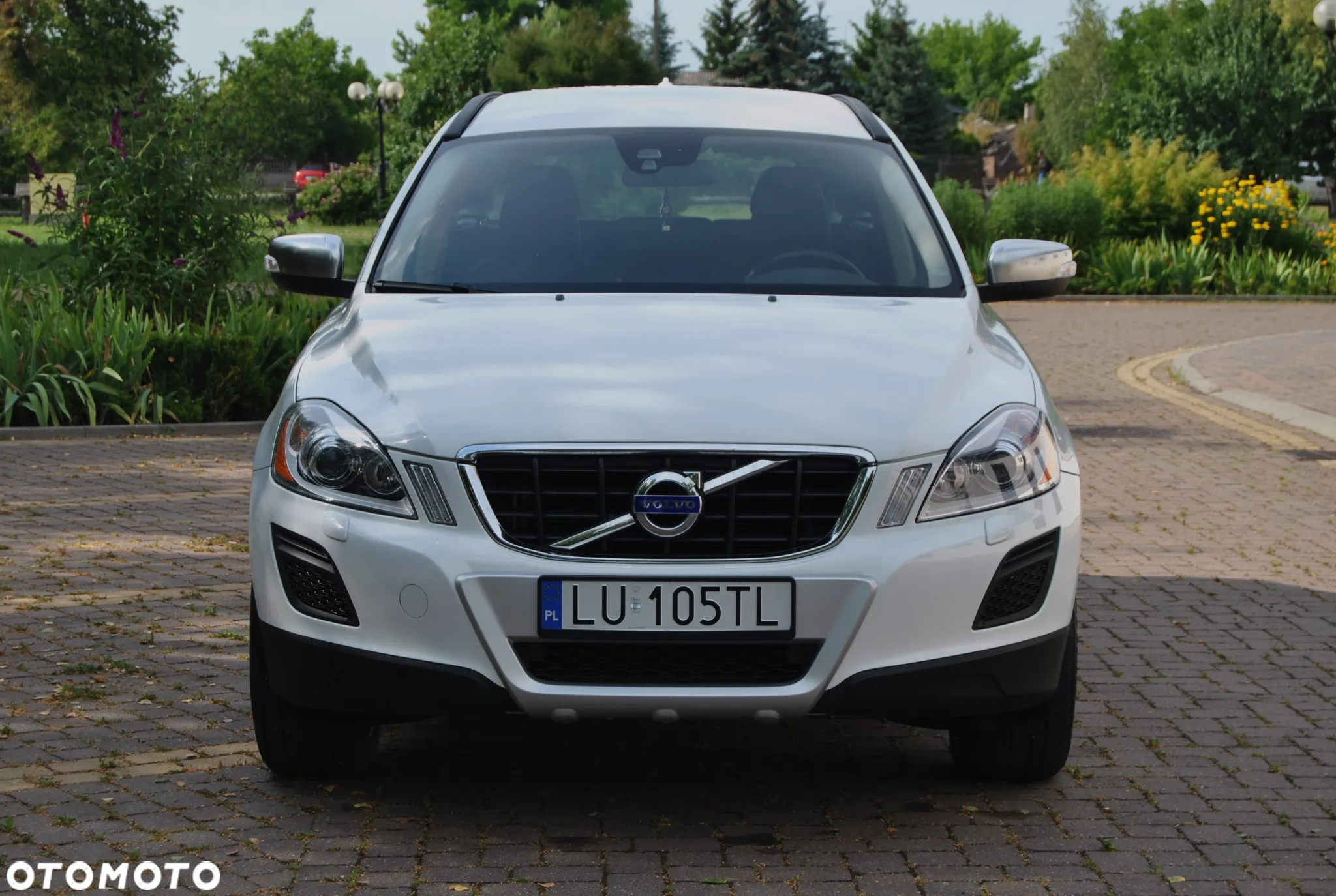 Volvo XC 60 D5 AWD Geartronic Momentum - 16