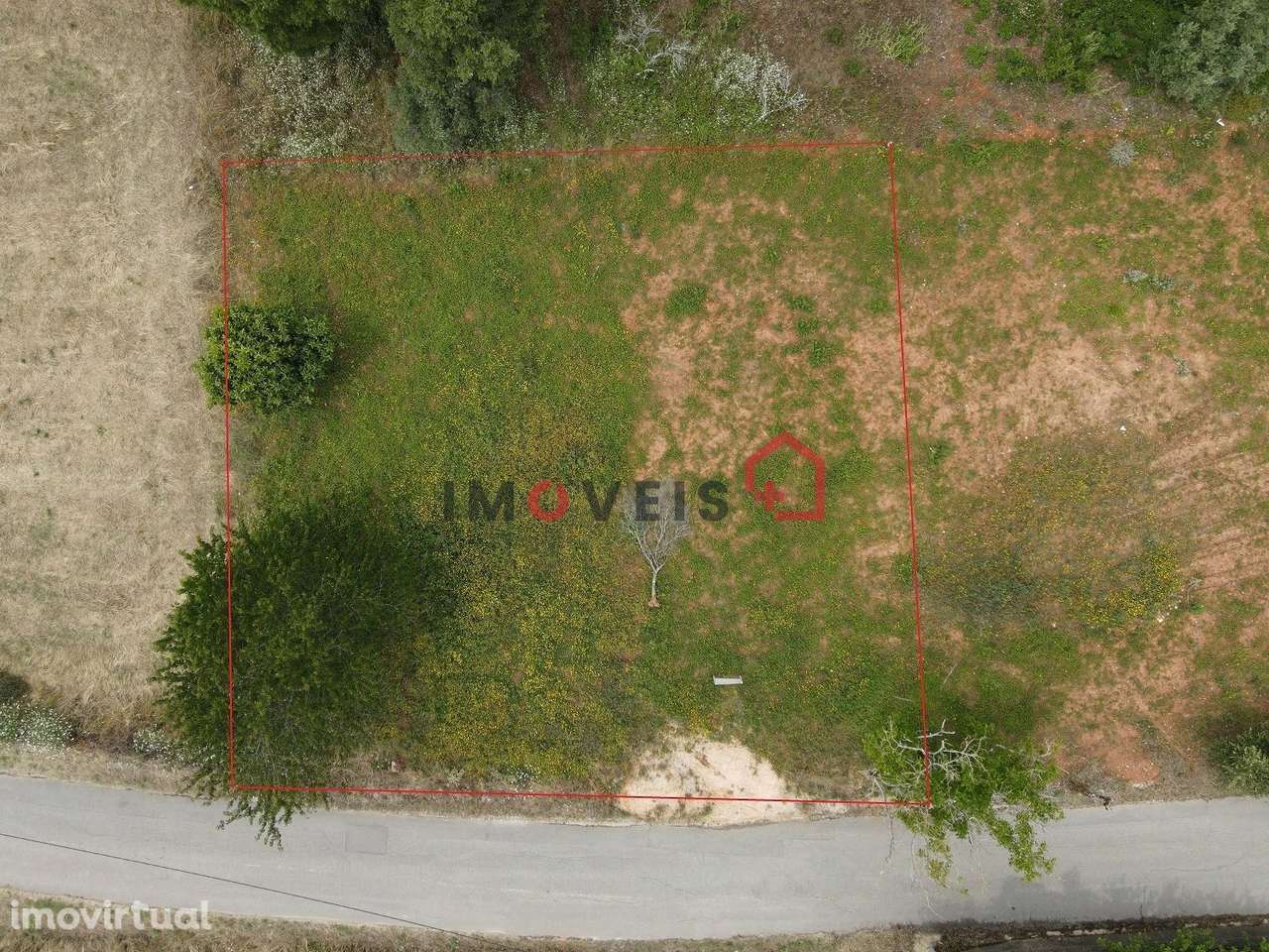 Terreno com projeto aprovado. - Grande imagem: 4/4