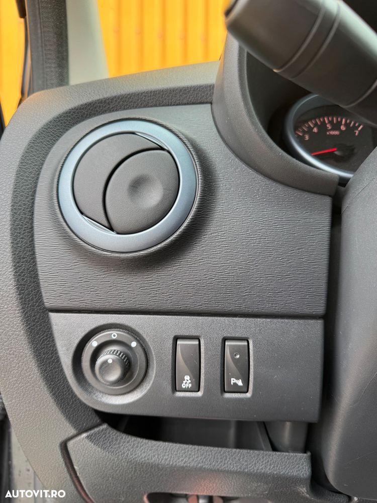 Dacia Lodgy 1.5 dCi 109 CP Stepway - 14