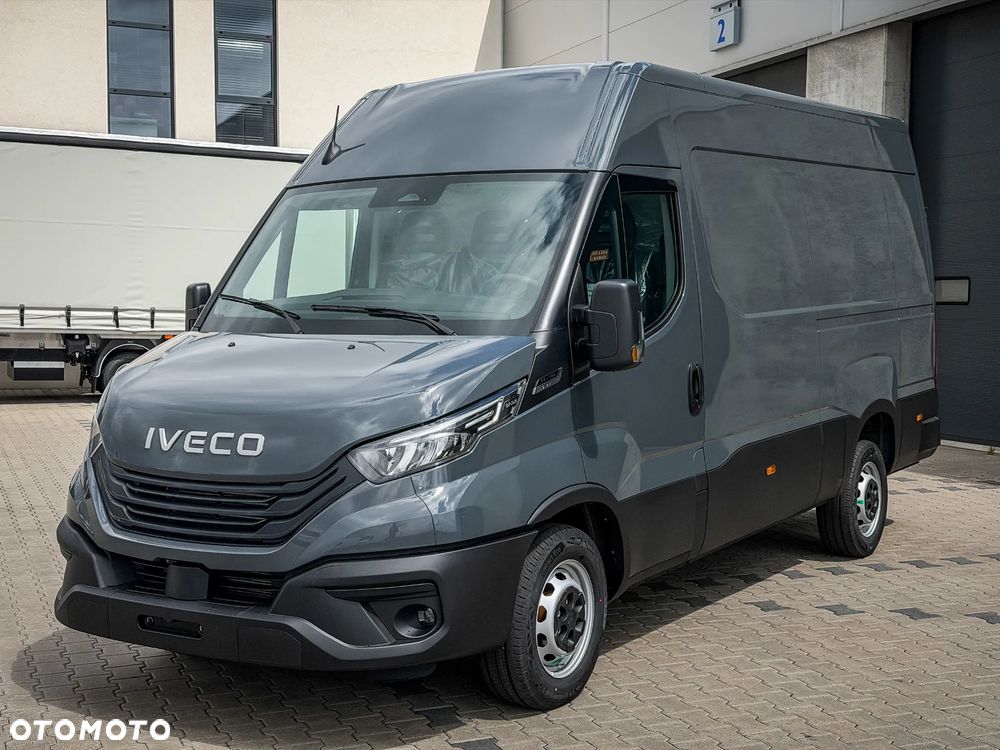 Iveco Daily 35S16HA8 V 2.3 Diesel 160KM AT8 (Zf) - 12