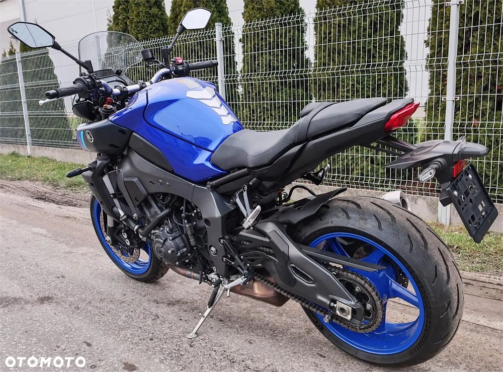 Yamaha MT - 2