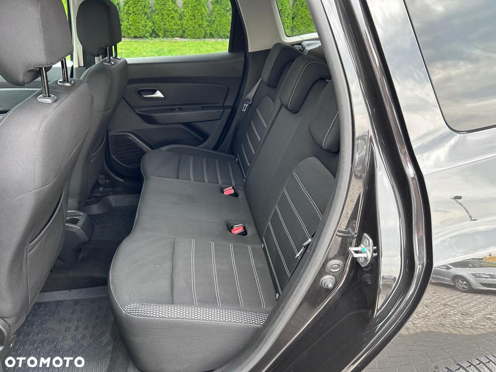Dacia Duster 1.0 TCe Prestige - 36