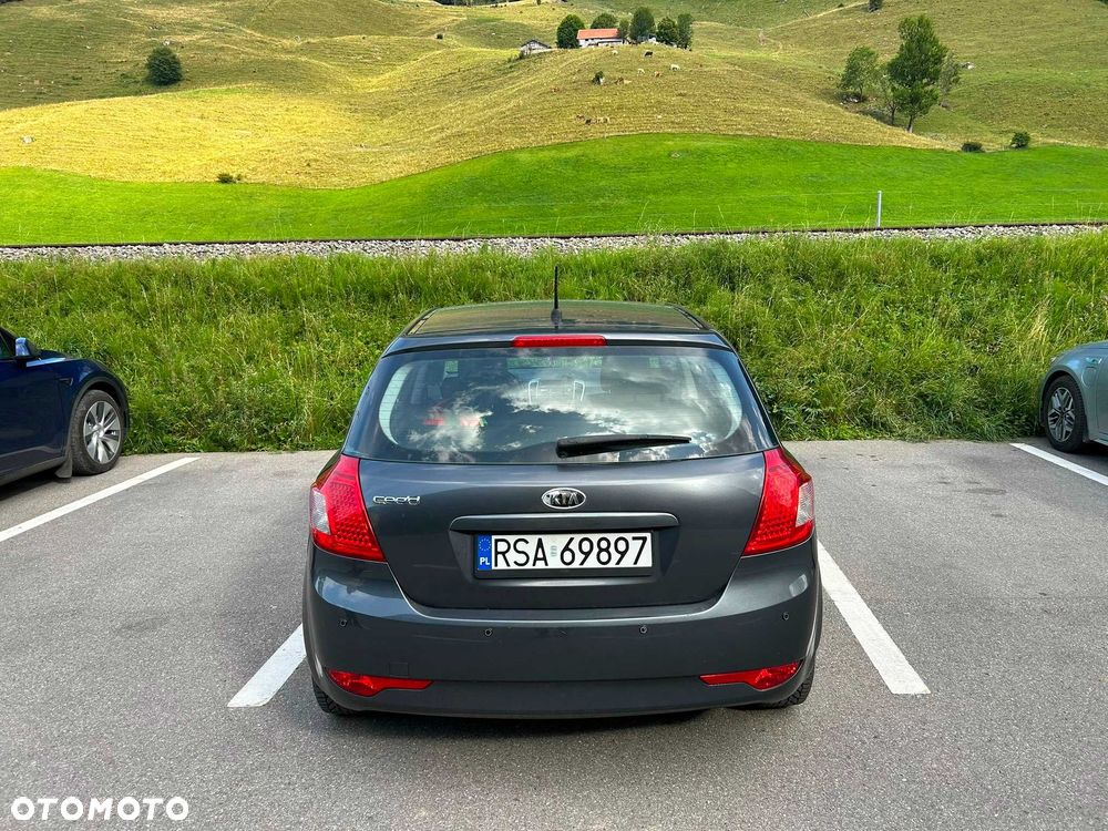 Kia Ceed - 2