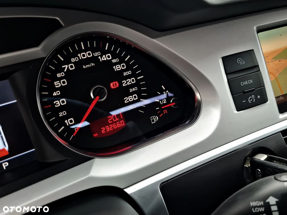 Audi A6 Avant 3.0 TDI Quattro Tiptronic - 25