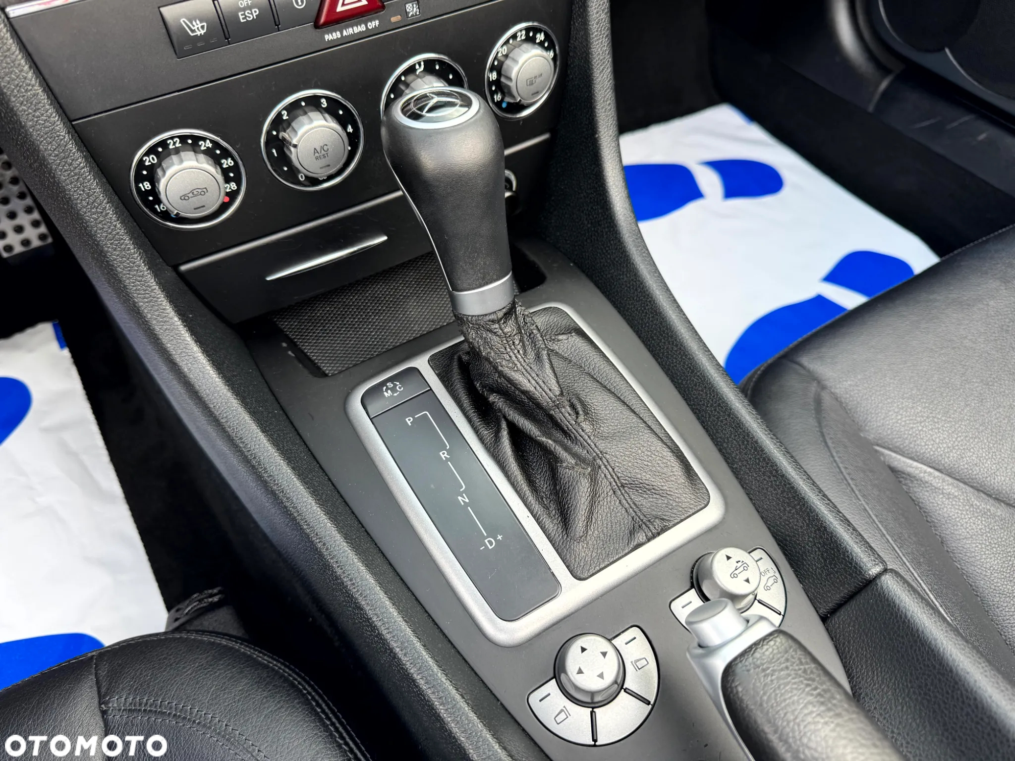 Mercedes-Benz SLK 350 7G-TRONIC Grand Edition - 21