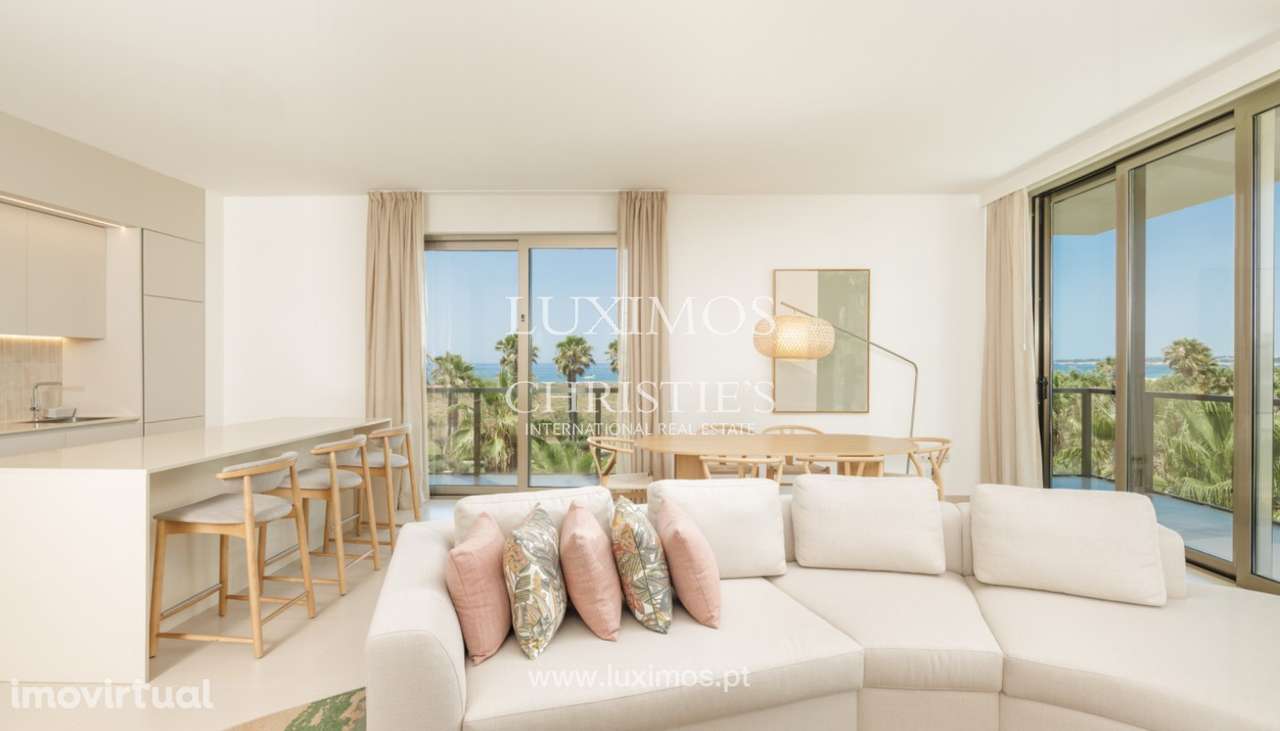 Apartamento T1+1 à venda com acesso direto à praia dos Salgados, Alg - Grande imagem: 2/14