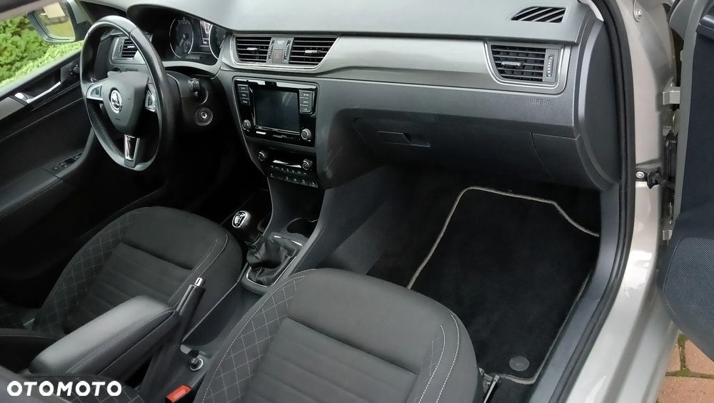 Skoda RAPID Spb 1.0 TSI Ambition - 12