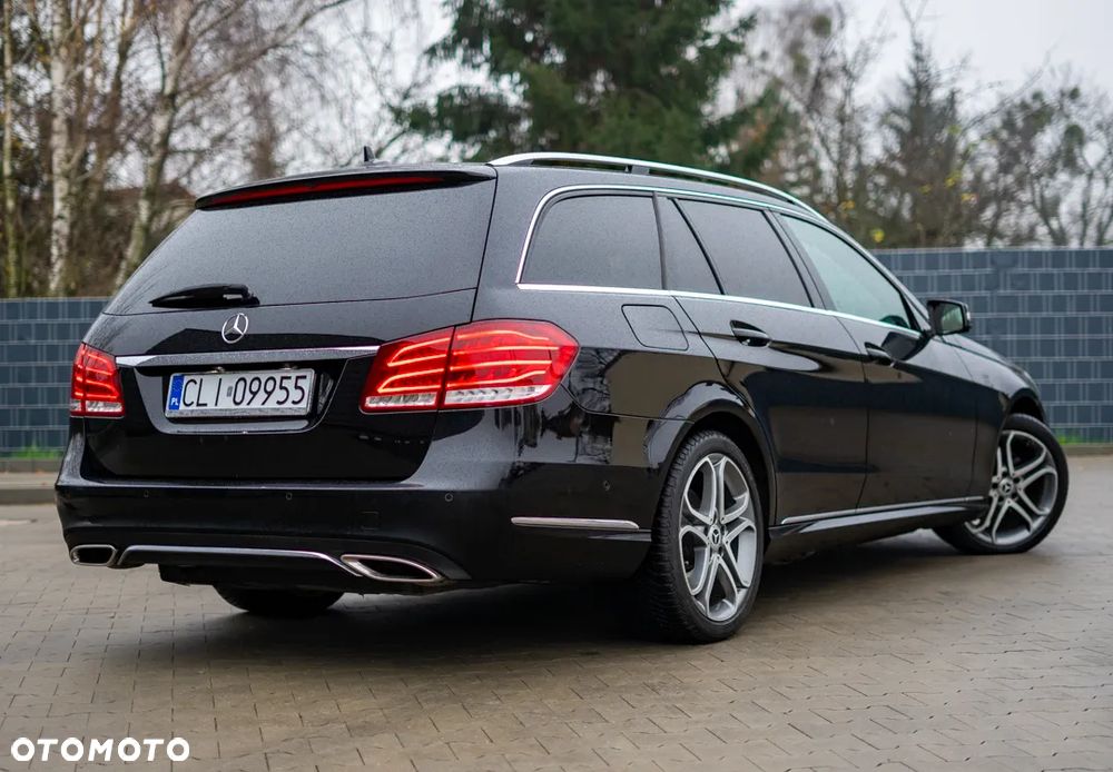 Mercedes-Benz Klasa E - 9