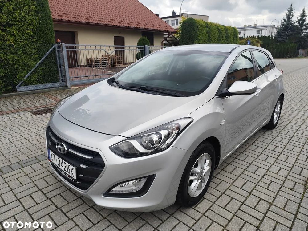 Hyundai i30 1.6 CRDi Automatik Trend - 26