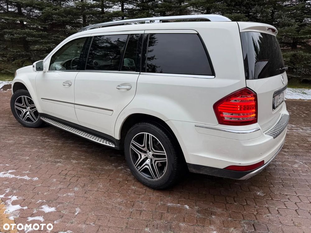 Mercedes-Benz GL 320 CDI 4Matic 7G-TRONIC - 7