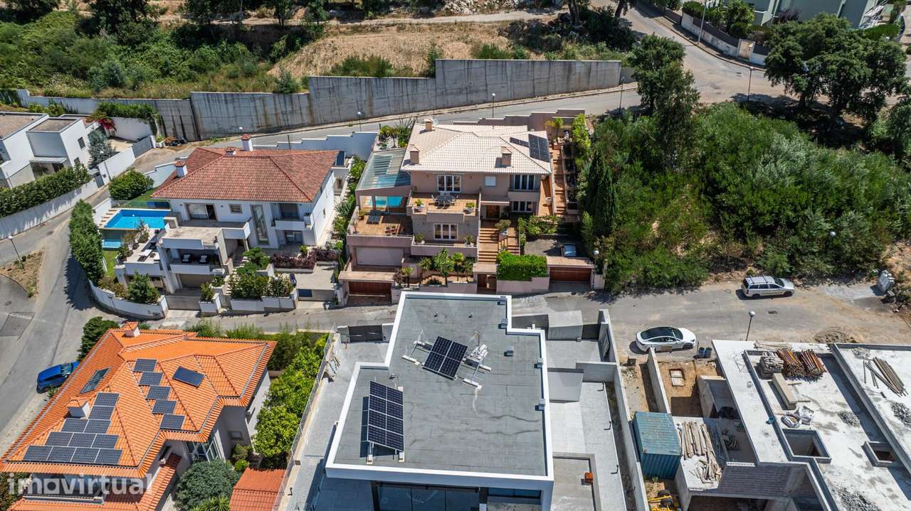 Glamorosa Moradia T4+1 com piscina – Vista Rio Douro - Grande imagem: 4/38
