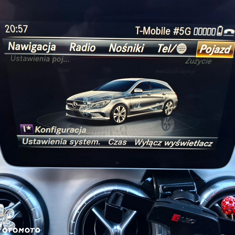 Mercedes-Benz CLA 200 AMG Line - 17