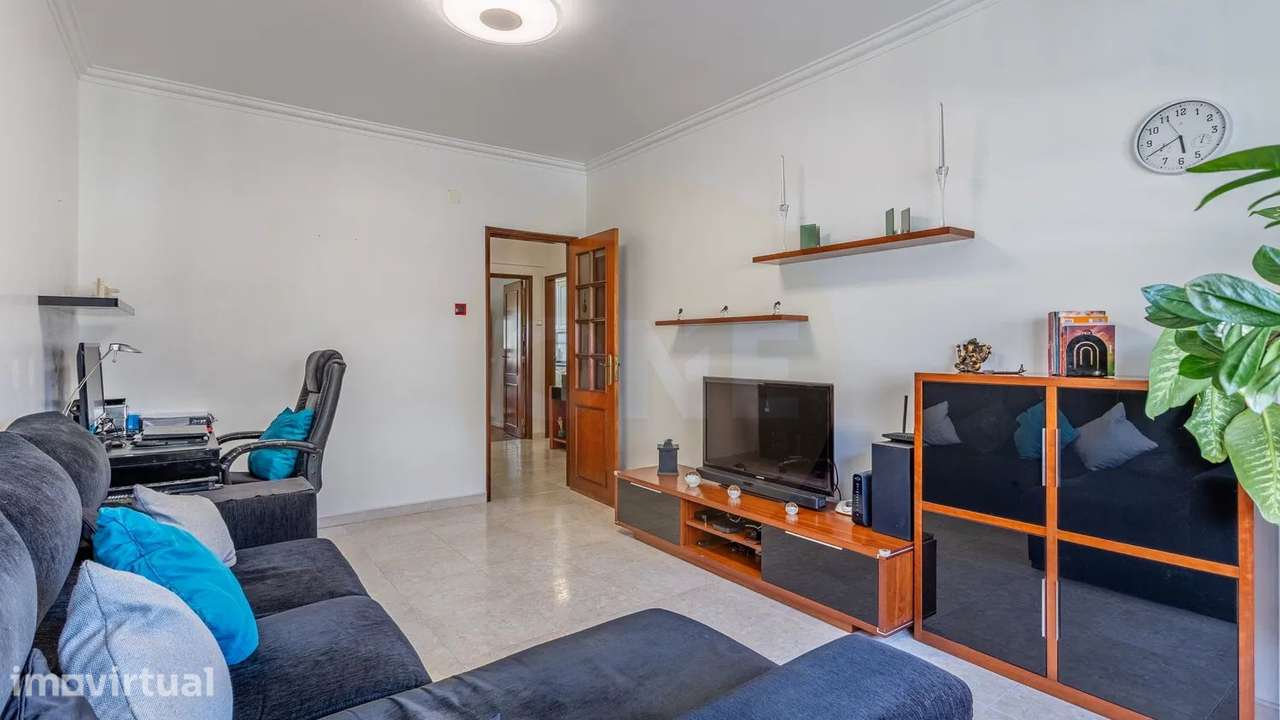 Apartamento T2 em Sacavém c/ vista Rio - Grande imagem: 3/20