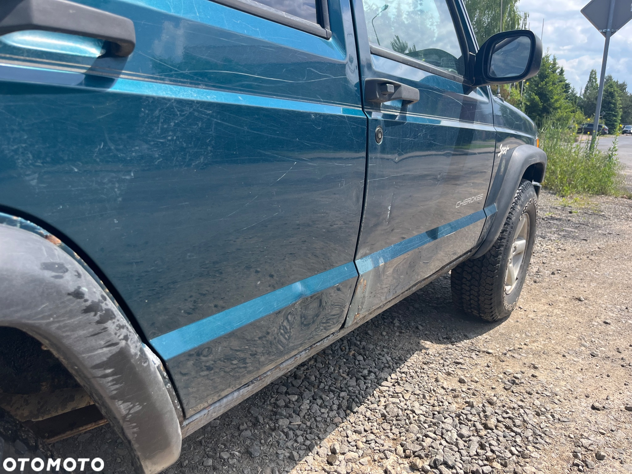 Jeep Cherokee - 7