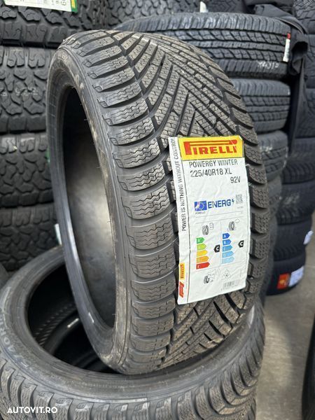 225/40/18 Pirelli 4piese - 1