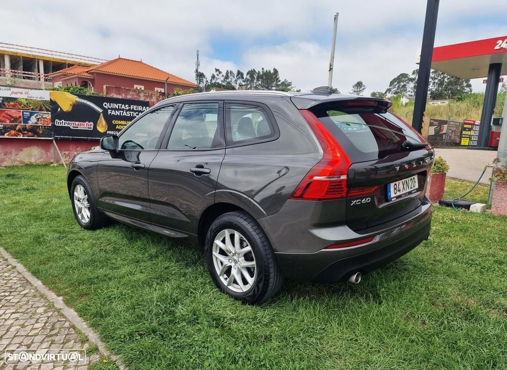 Volvo XC 60 2.0 D4 Momentum Geartronic - 3
