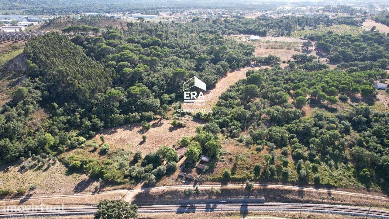 Terreno com Ruína em Tomar - Grande imagem: 2/15