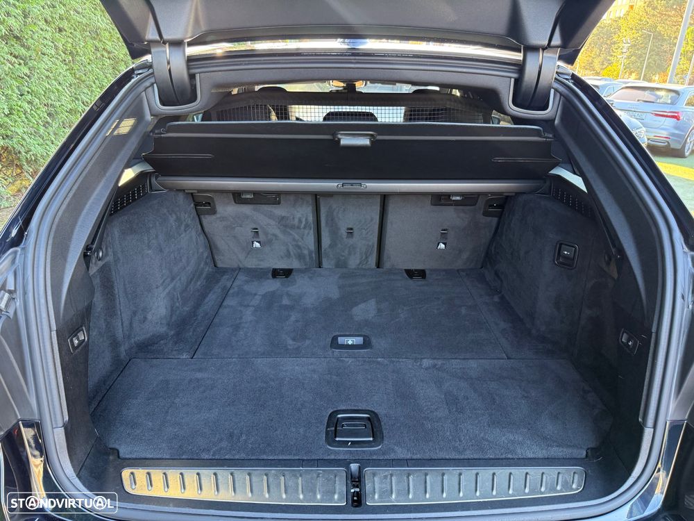 BMW 520 d Pack M Auto - 38