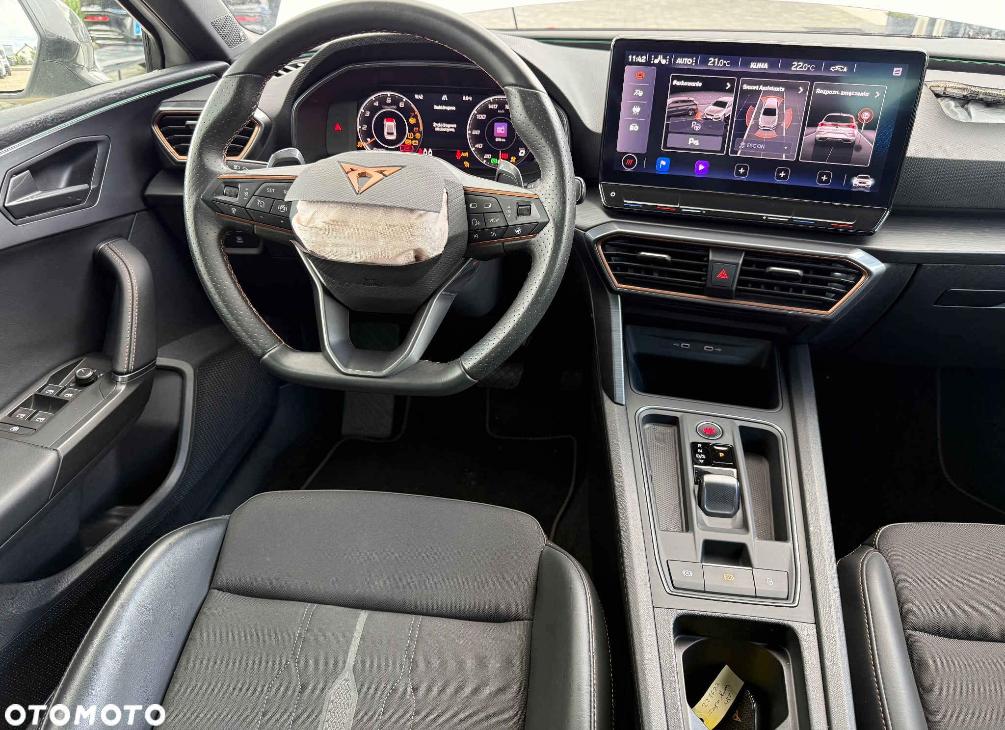 Cupra Leon 1.5 eTSI mHEV DSG - 11