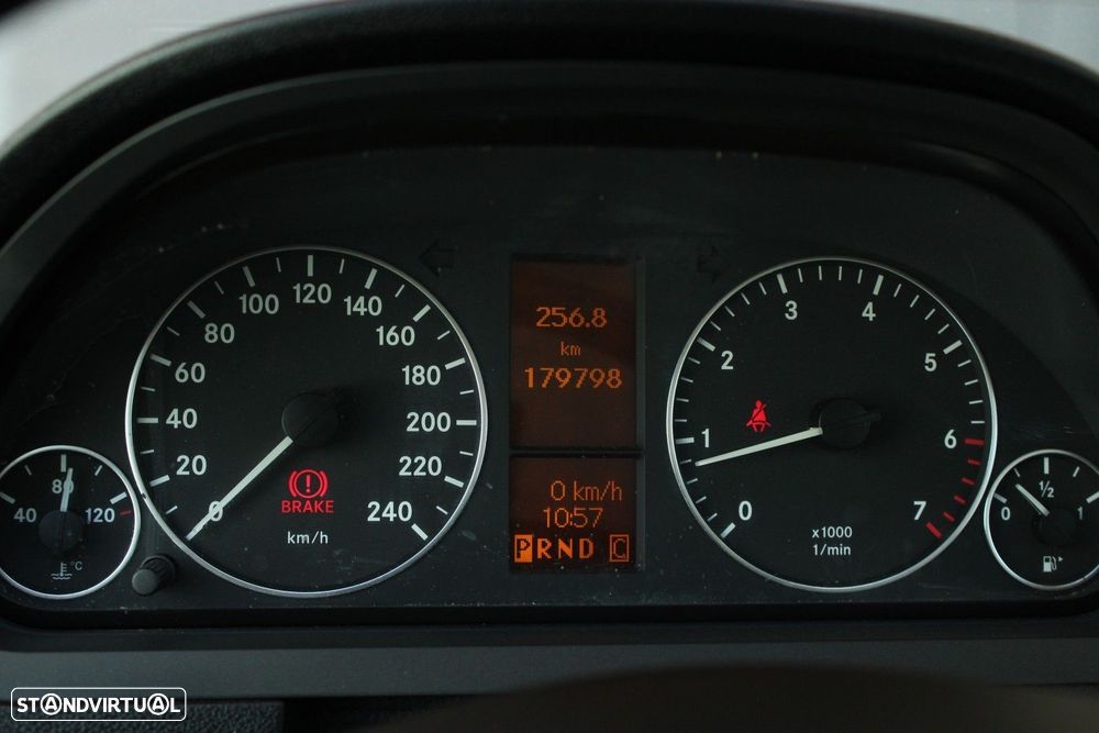 Mercedes-Benz A 150 Avantgarde Automatic - 21