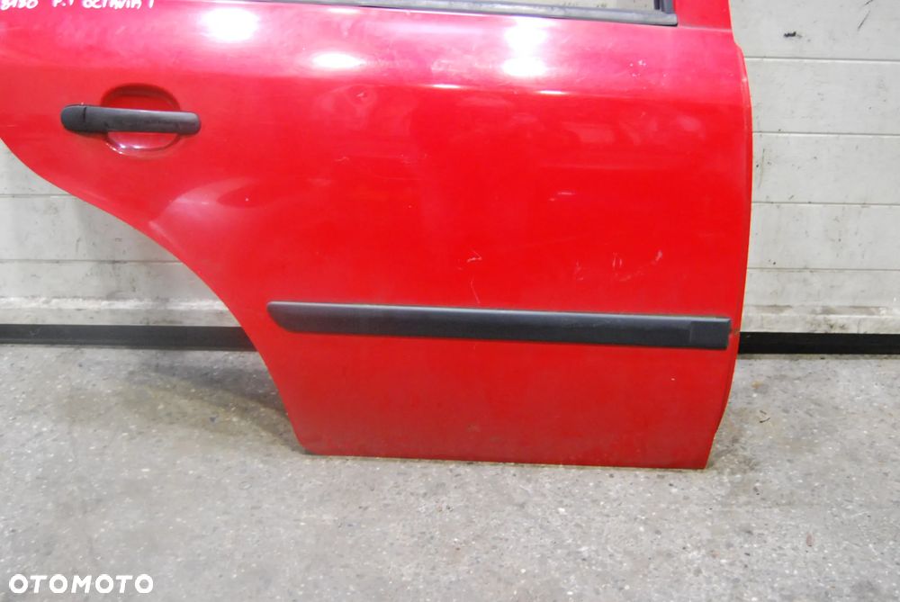 DRZWI PRAWY TYŁ TYLNE SKODA OCTAVIA I SEDAN 8180 - 2