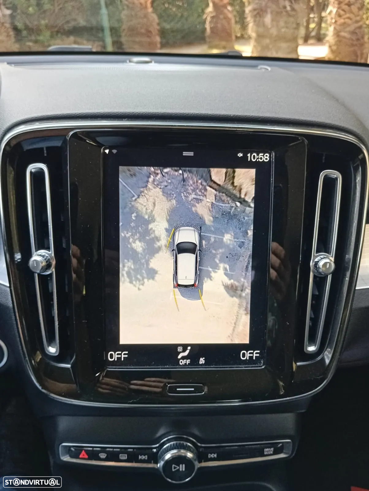 Volvo XC 40 1.5 T2 Momentum Plus - 19