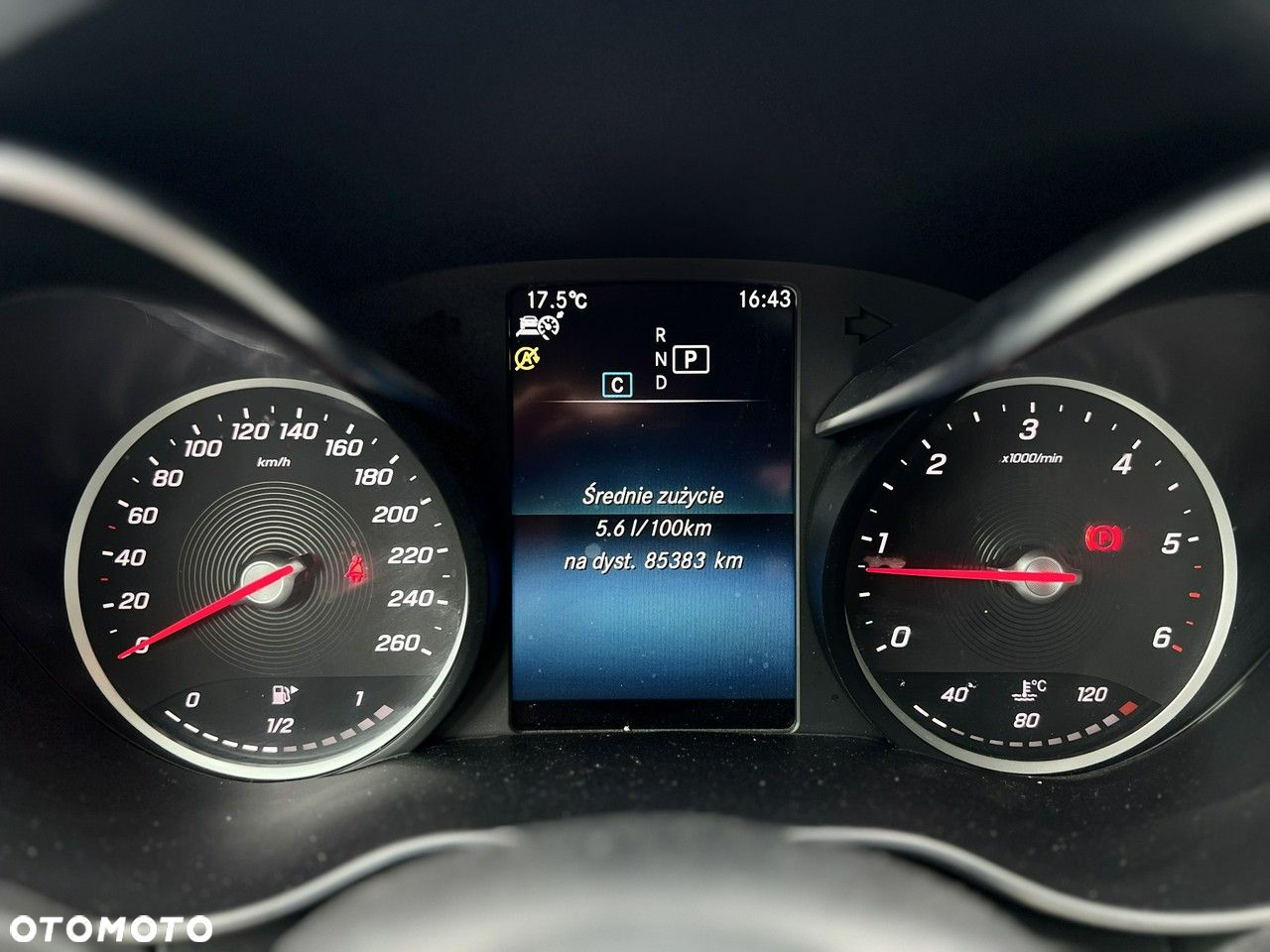Mercedes-Benz Klasa C 220 d 9G-TRONIC - 29