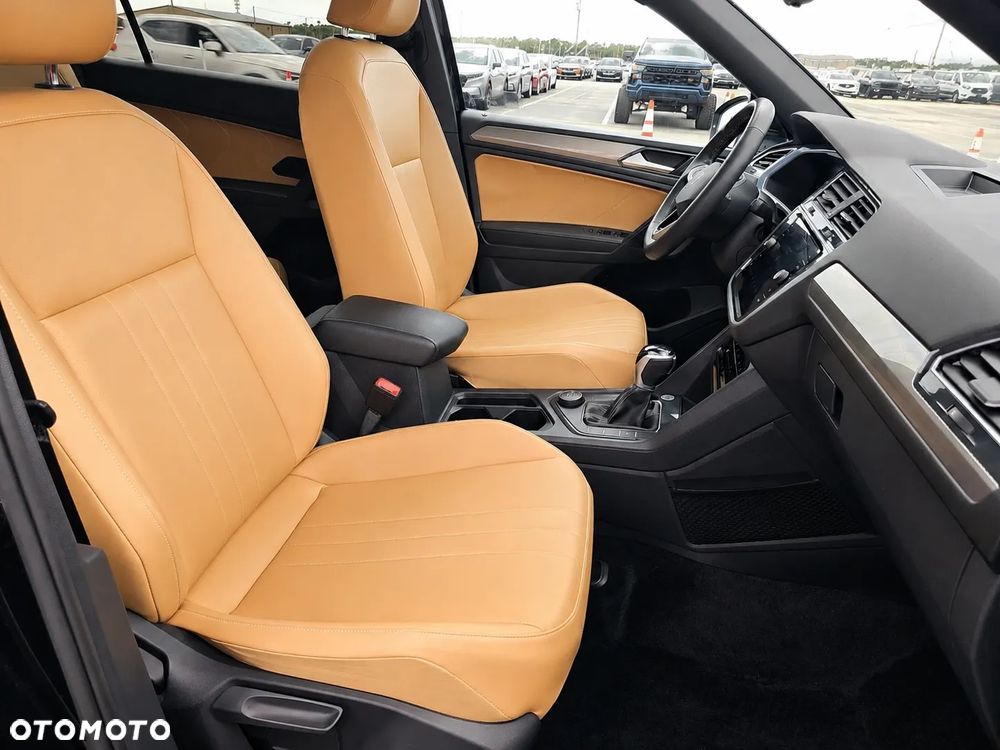 Volkswagen Tiguan 2.0 TSI 4Mot Elegance DSG - 11