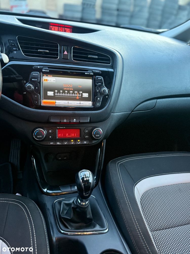 Kia Ceed 1.6 CRDi M - 11