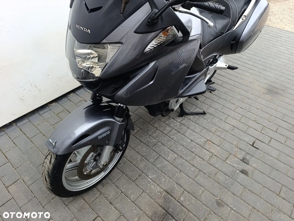 Honda NTV - 11