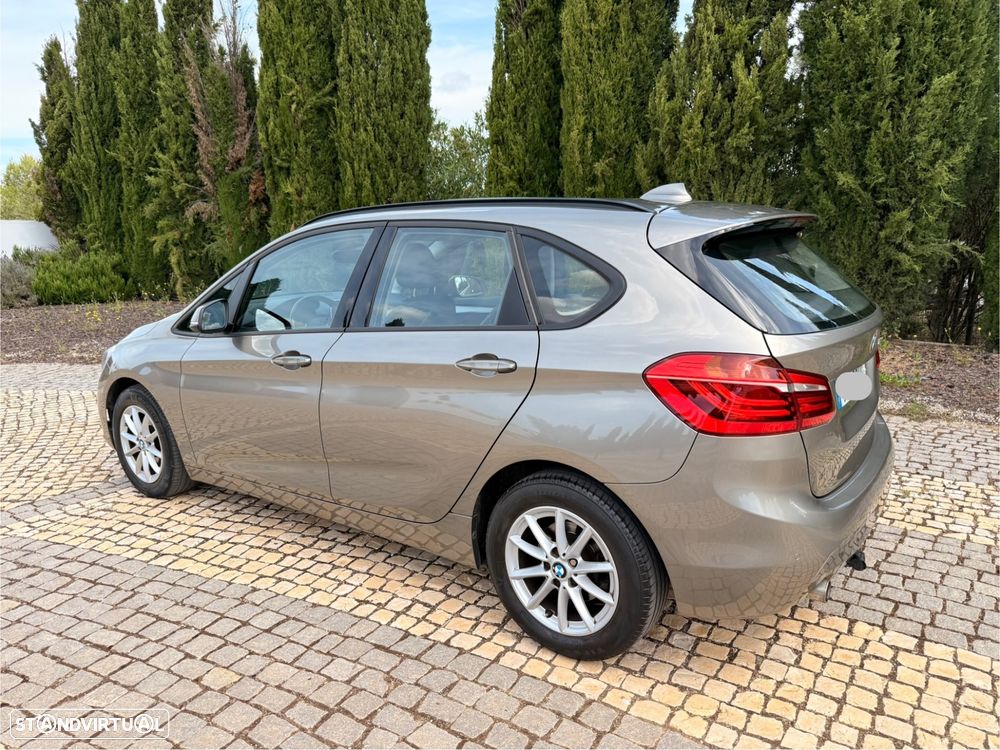 BMW 216 Active Tourer d - 2