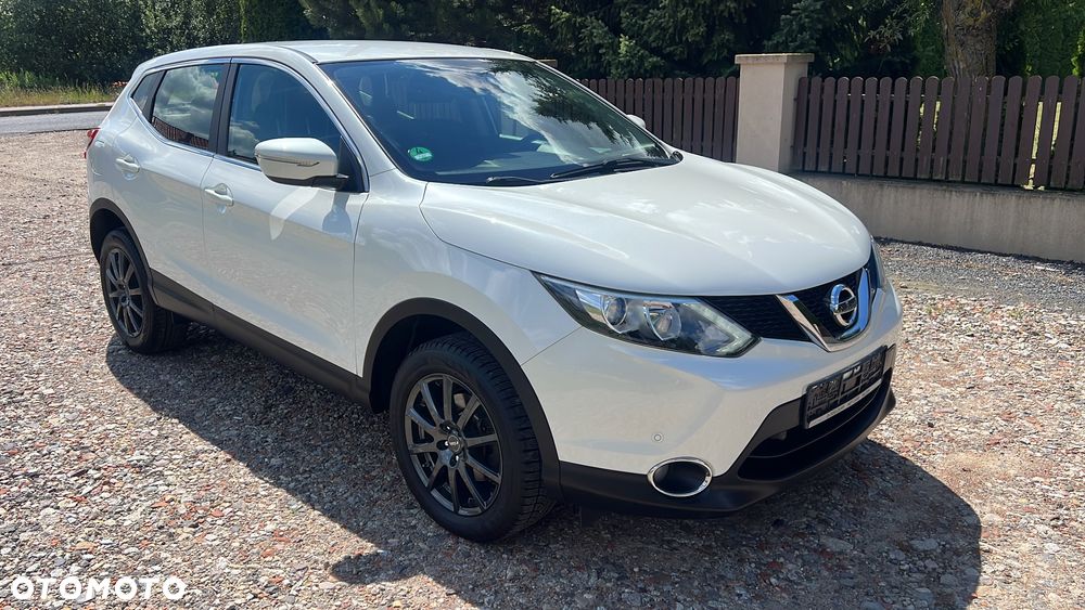 Nissan Qashqai - 2