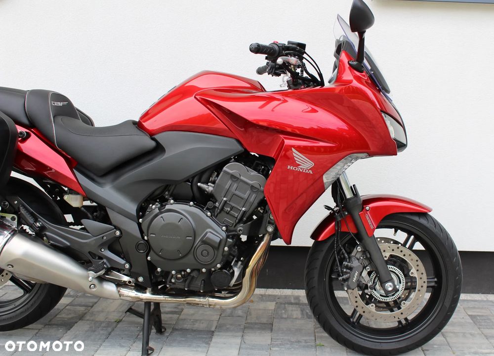 Honda CBF - 10