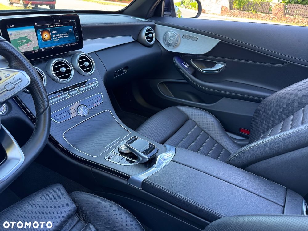 Mercedes-Benz Klasa C 220 d Cabrio 9G-TRONIC AMG Line Plus - 31
