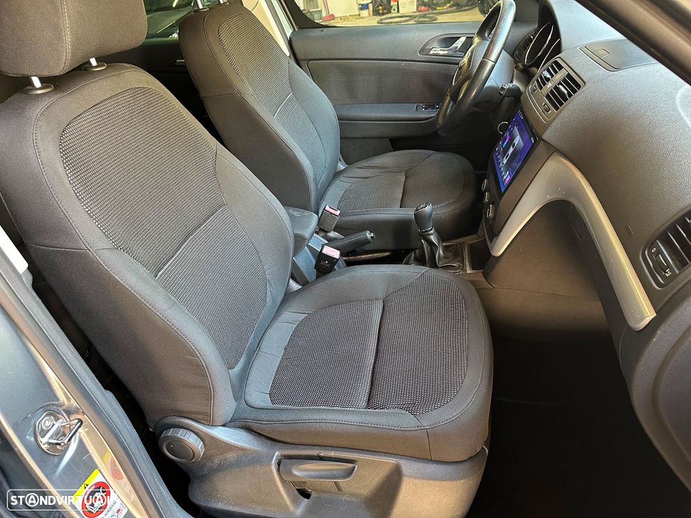 Skoda Yeti 1.2 TSI Ambition - 12