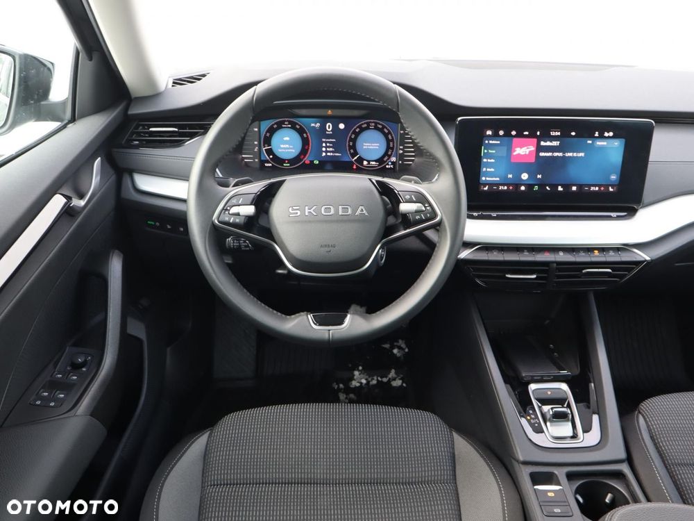 Skoda Octavia 1.5 TSI mHEV Selection DSG - 11