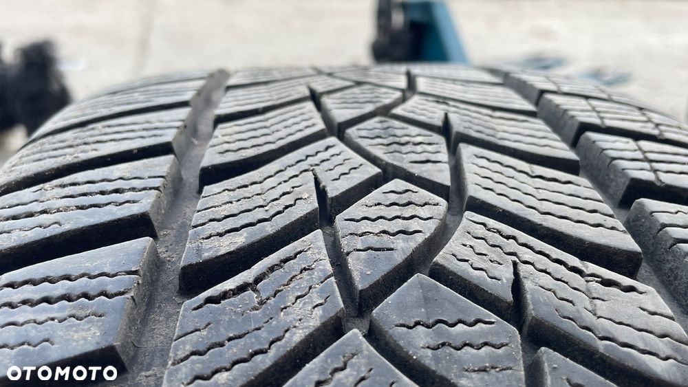 Bmw f30 f31 f32 f32 f34 f36 Styling 392 opony zima goodyear ultra grip performance 225/50/17 7mm bieżnika - 4