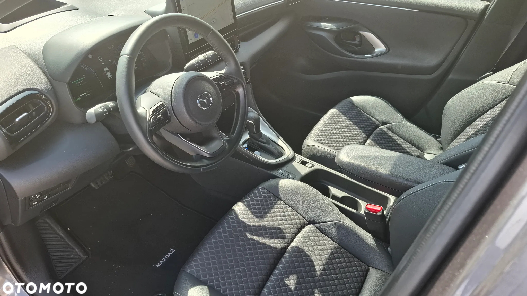 Mazda 2 - 4