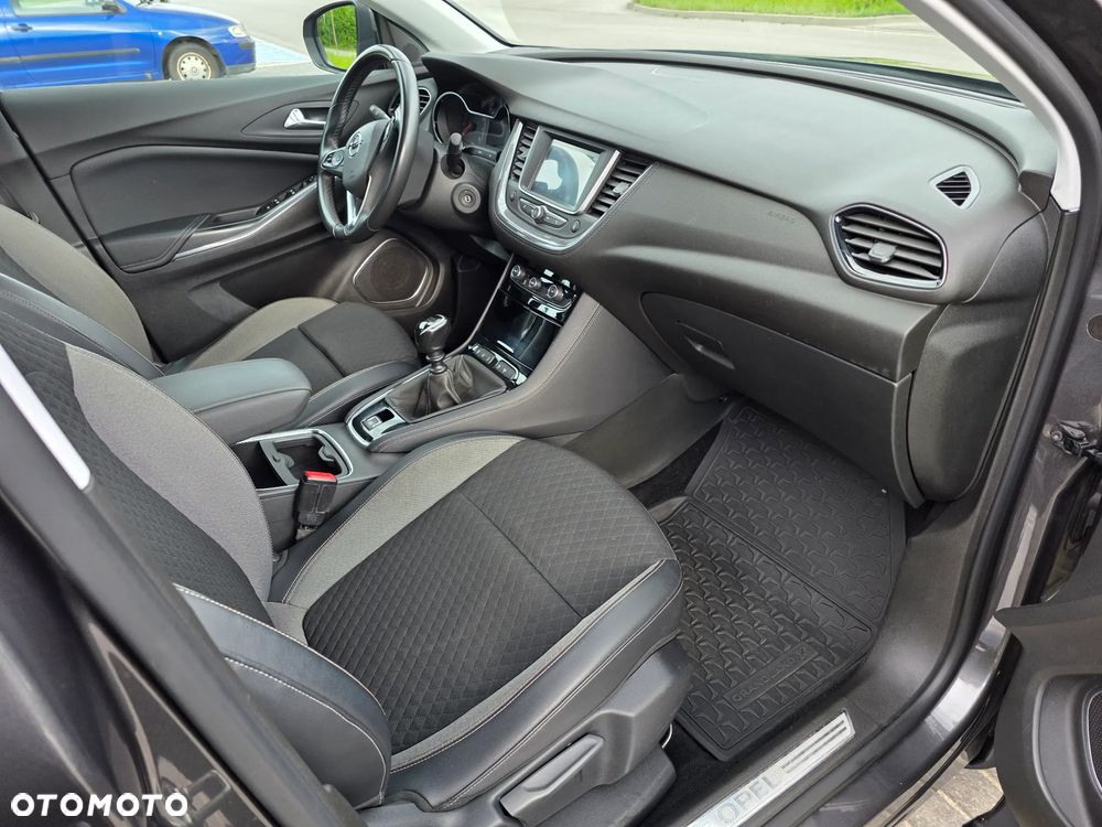 Opel Grandland X 1.2 T Innovation S&S - 9