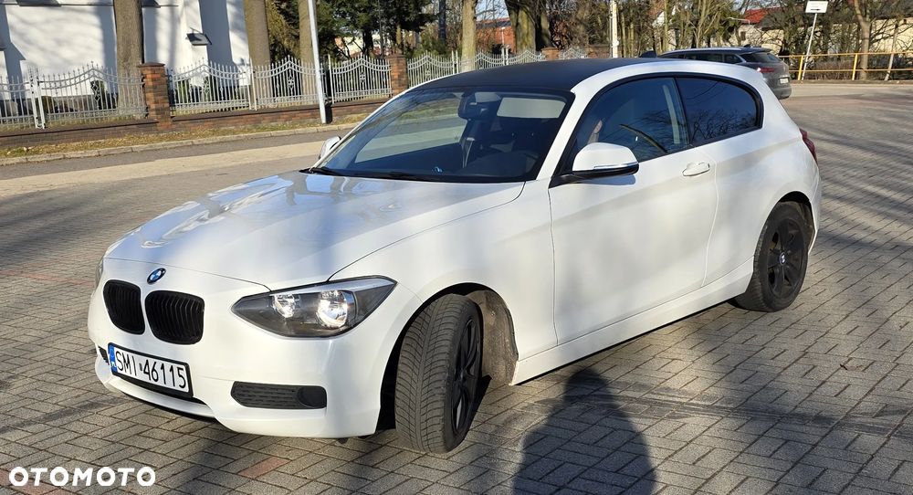 BMW Seria 1 114i - 29