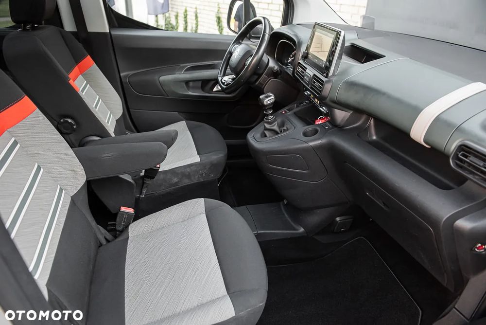 Citroën Berlingo XL BlueHDi 130 PLUS - 21