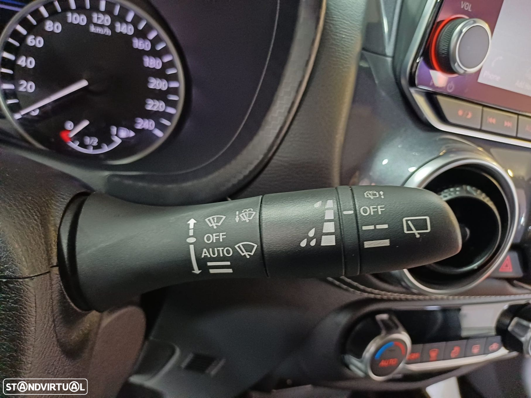 Nissan Juke 1.0 DIG-T N-Connecta DCT - 18