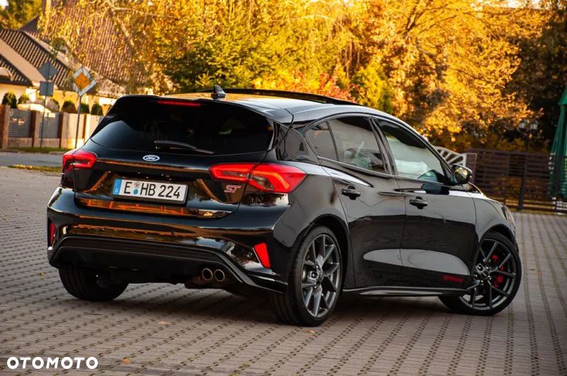 Ford Focus 2.0 EcoBlue ST - 14