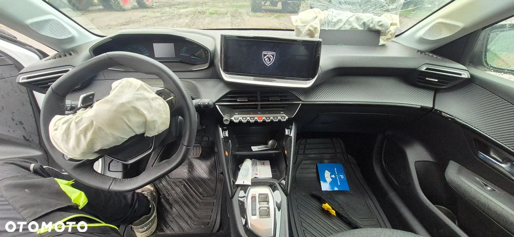Peugeot 208 1.2 PureTech Active S&S EAT8 - 15